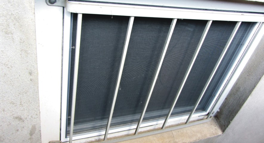 Fliegengitter und Insektenschutz Magdeburg - Für jedes Kellerfenster werden die Spannrahmen für jedes Kellerfenster paßgenau gefertigt!
